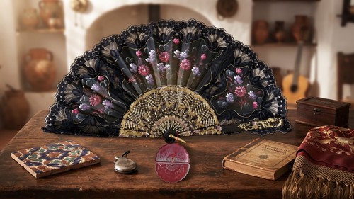 Vintage spanish folding hand - vintage,